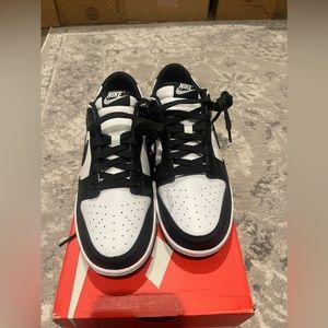 Nike dunk low panda